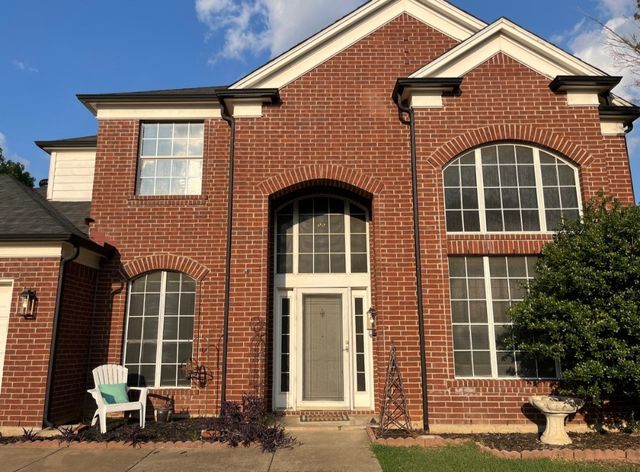 4611 Shorewood Drive, Arlington, TX 76016