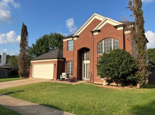 4611 Shorewood Drive, Arlington, TX 76016