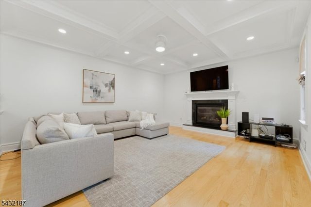 1317 Rahway Ave, Westfield Town, NJ 07090