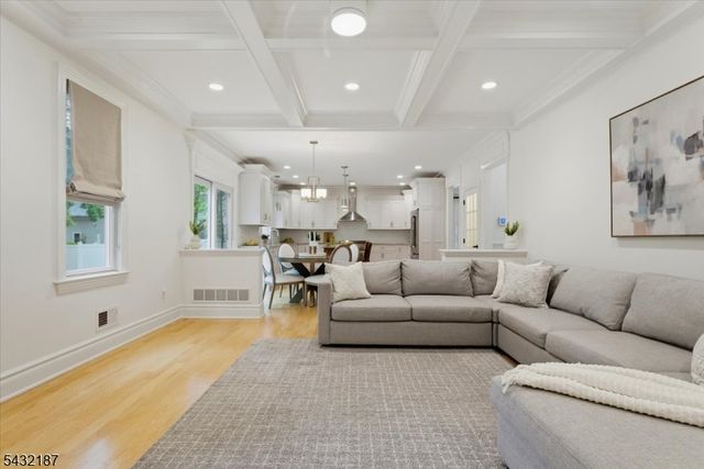 1317 Rahway Ave, Westfield Town, NJ 07090