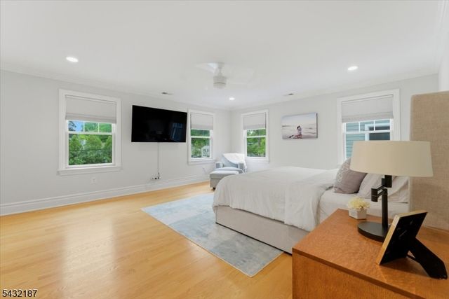 1317 Rahway Ave, Westfield Town, NJ 07090