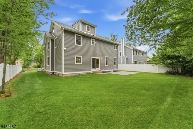 1317 Rahway Ave, Westfield Town, NJ 07090