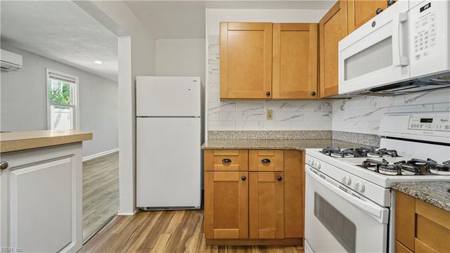 9631 18th Bay ST, Norfolk, VA 23518