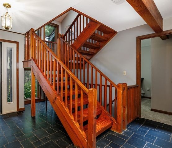 288 Granite St, Leominster, MA 01453