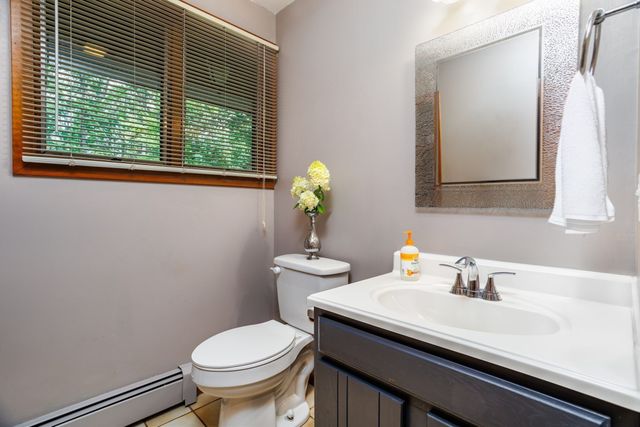 288 Granite St, Leominster, MA 01453