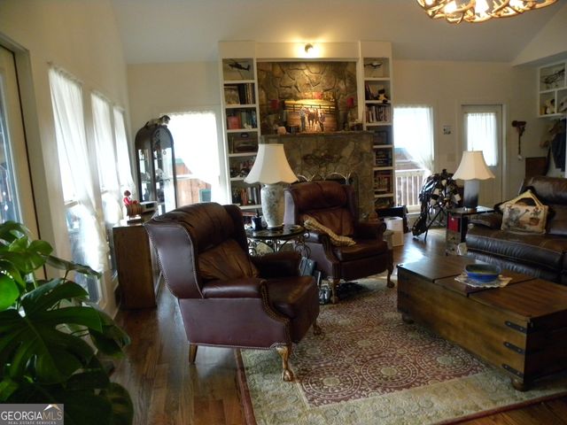 551 P. S. Road, Toccoa, GA 30577