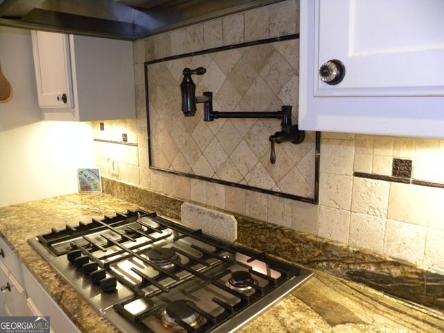 551 P. S. Road, Toccoa, GA 30577