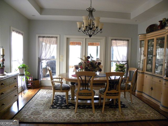 551 P. S. Road, Toccoa, GA 30577