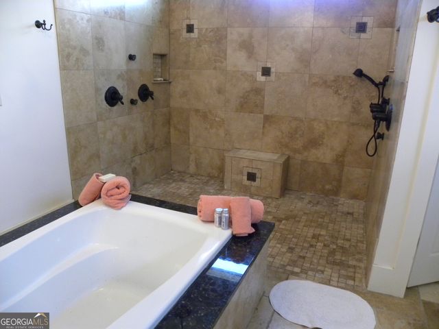 551 P. S. Road, Toccoa, GA 30577