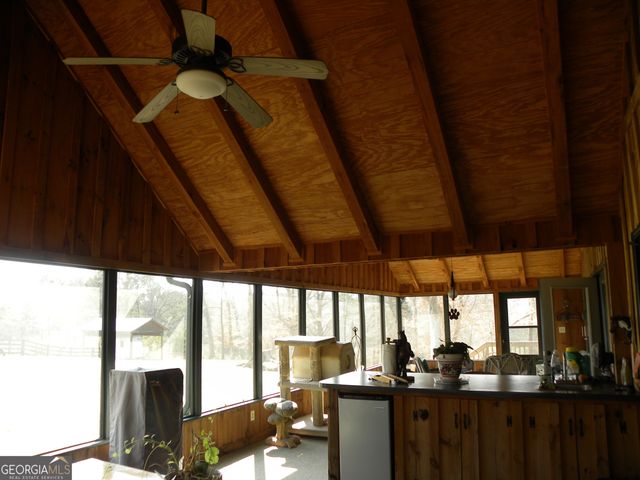 551 P. S. Road, Toccoa, GA 30577