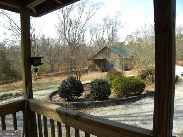 551 P. S. Road, Toccoa, GA 30577