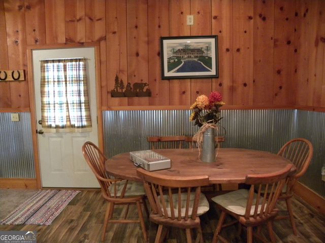 551 P. S. Road, Toccoa, GA 30577