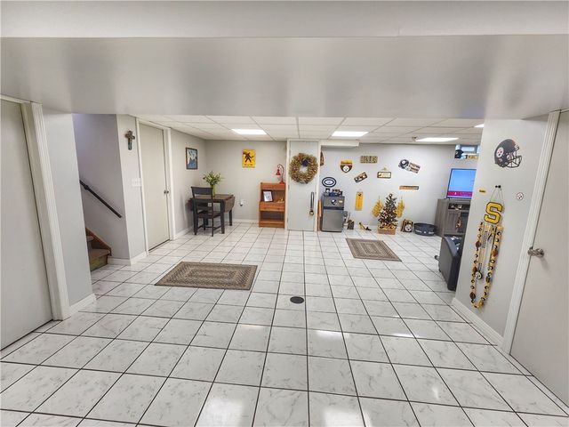 1013 Charles Dr., Union Twp, PA 16101