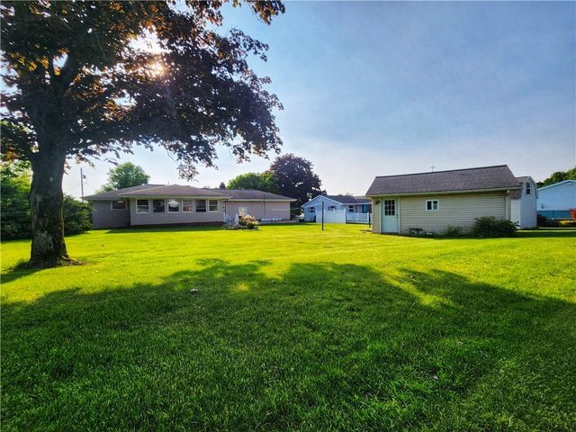 1013 Charles Dr., Union Twp, PA 16101