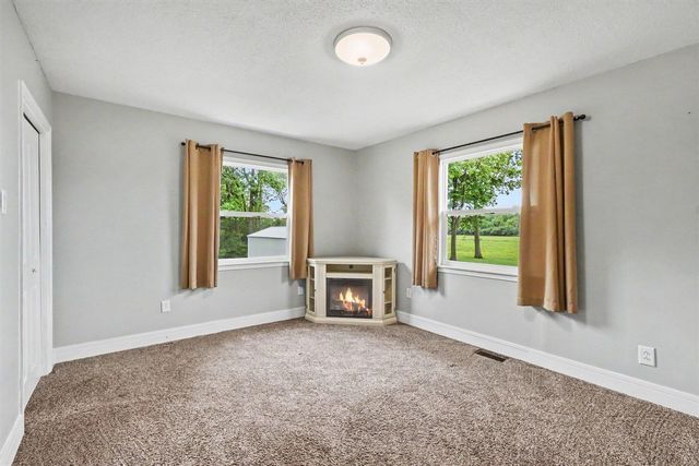 10290 Thorne Road, Horton, MI 49246