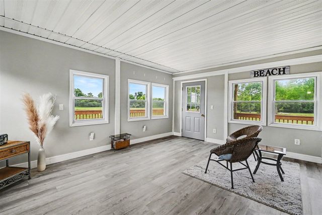 10290 Thorne Road, Horton, MI 49246