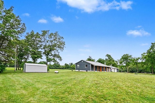 10290 Thorne Road, Horton, MI 49246