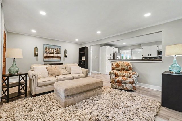 10290 Thorne Road, Horton, MI 49246