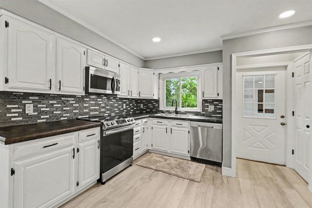 10290 Thorne Road, Horton, MI 49246