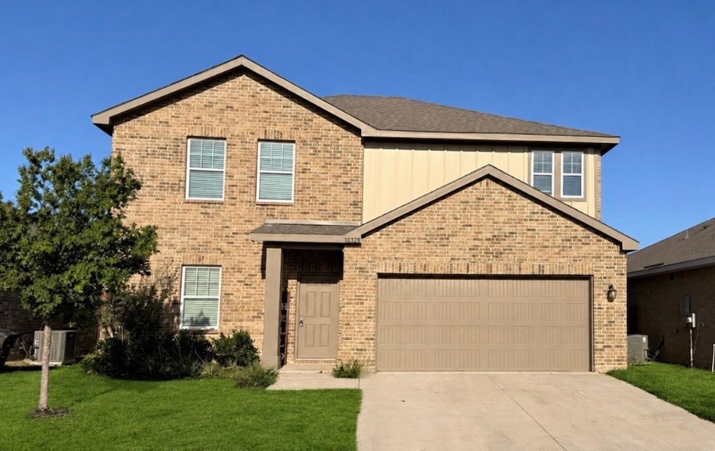 10328 Rosegreen Lane, Fort Worth, TX 76036