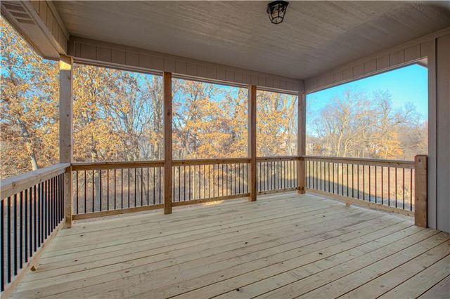 9430 N Belton Avenue, Kansas City, MO 64154