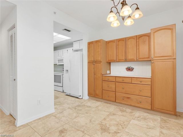 9851 Costa Mesa LN 302, Bonita Springs, FL 34135
