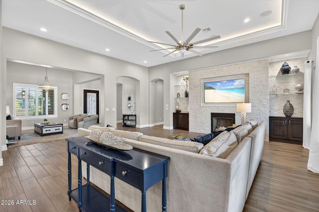 2312 E MEAD Drive, Gilbert, AZ 85298