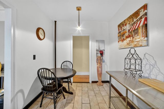 219 Bronx River Road 2L, Yonkers, NY 10704