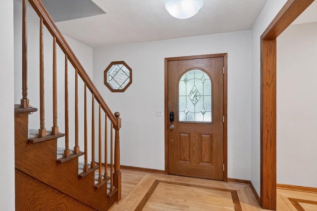 6420 Brandywood Trail, Sun Prairie, WI 53590