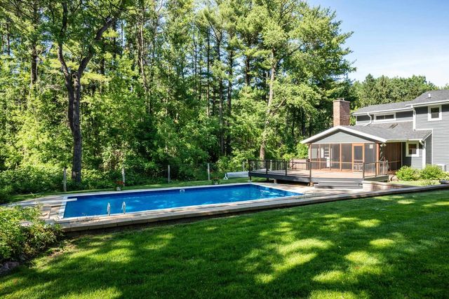 6420 Brandywood Trail, Sun Prairie, WI 53590