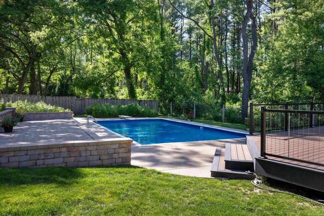 6420 Brandywood Trail, Sun Prairie, WI 53590