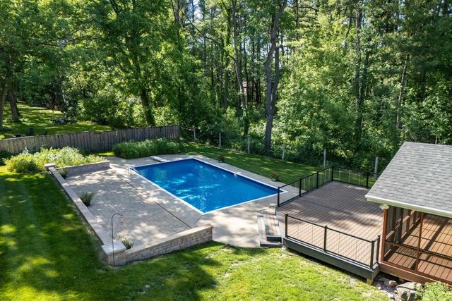 6420 Brandywood Trail, Sun Prairie, WI 53590