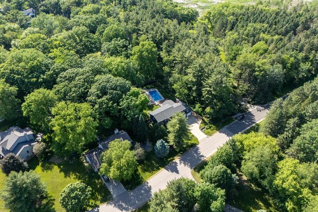 6420 Brandywood Trail, Sun Prairie, WI 53590