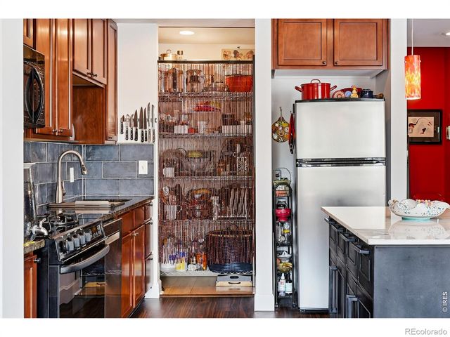 1630 N Clarkson Street 302, Denver, CO 80218