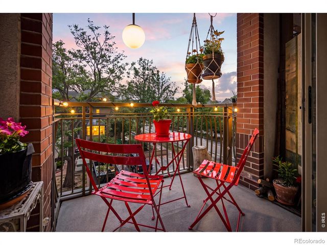 1630 N Clarkson Street 302, Denver, CO 80218