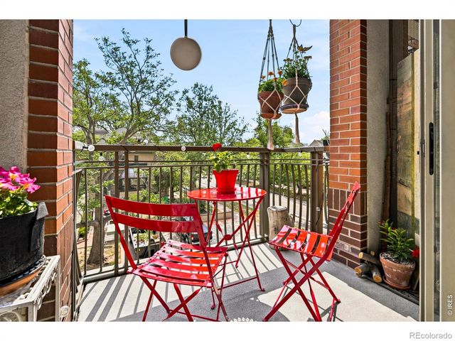 1630 N Clarkson Street 302, Denver, CO 80218