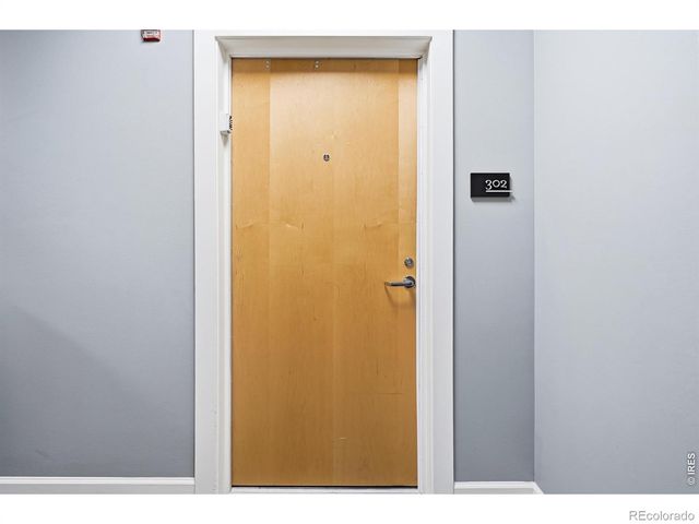 1630 N Clarkson Street 302, Denver, CO 80218