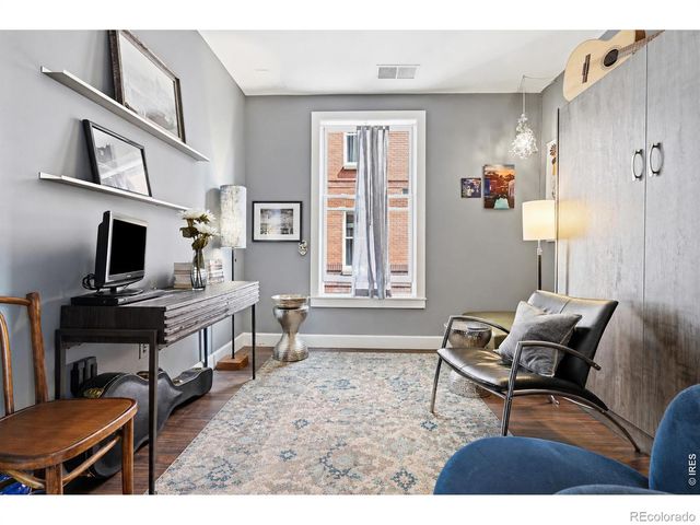 1630 N Clarkson Street 302, Denver, CO 80218