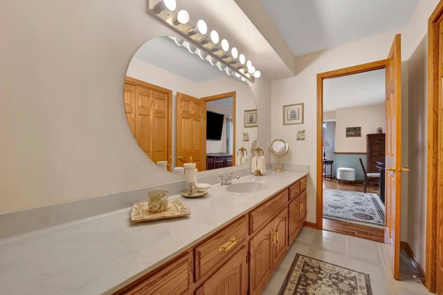 8010 Salvatori Court, Orland Park, IL 60462