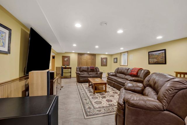 8010 Salvatori Court, Orland Park, IL 60462