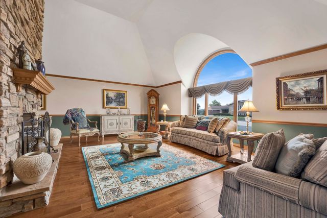 8010 Salvatori Court, Orland Park, IL 60462