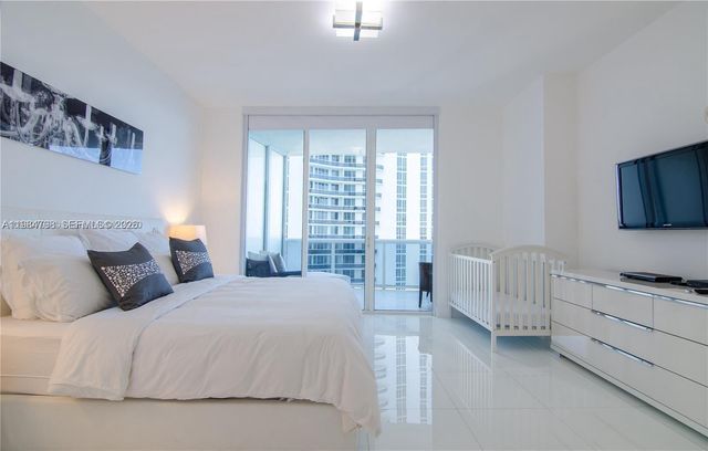 15811 Collins Avenue 2602, Sunny Isles Beach, FL 33160