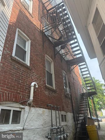 697 RUTHERFORD AVE, Trenton, NJ 08618