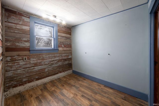 4246 S school Street, Laotto, IN 46763