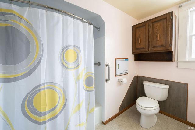 4246 S school Street, Laotto, IN 46763