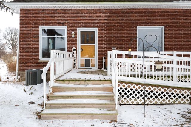 4246 S school Street, Laotto, IN 46763