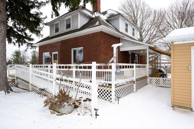 4246 S school Street, Laotto, IN 46763