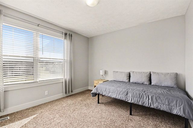 5255 Windfield Drive, Allendale, MI 49401