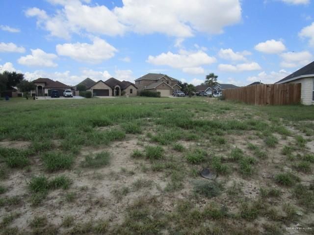 420 N Kika De La Garza Boulevard, La Joya, TX 78560