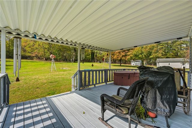 2060 Parkdale Avenue, Hermitage, PA 16148